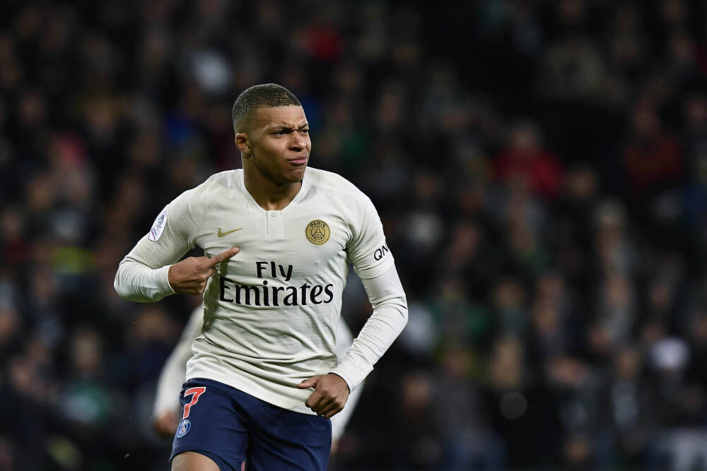   1分33秒！翻倍牛股，直线涨停